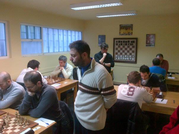 los favoritos arrasan