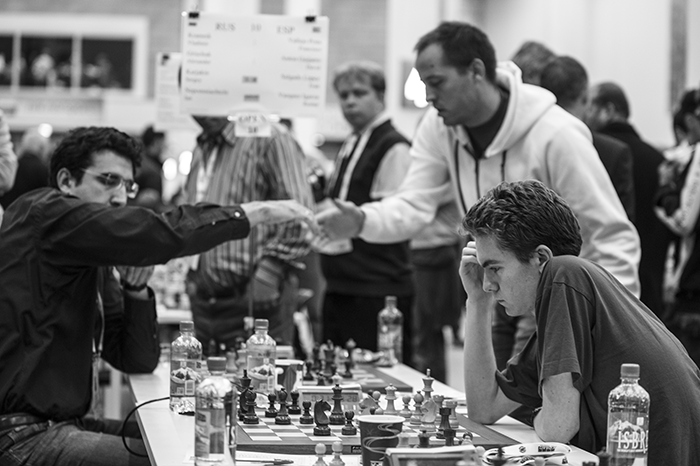 España empata con Rusia 30 España empata