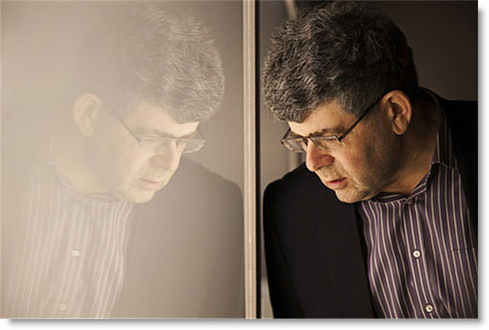 Nunca olvides que tienes un rival enfrente. Mark Dvoretsky