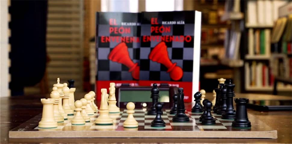 Novela de Ajedrez: El Peón Envenenado _ Ricardo Alía